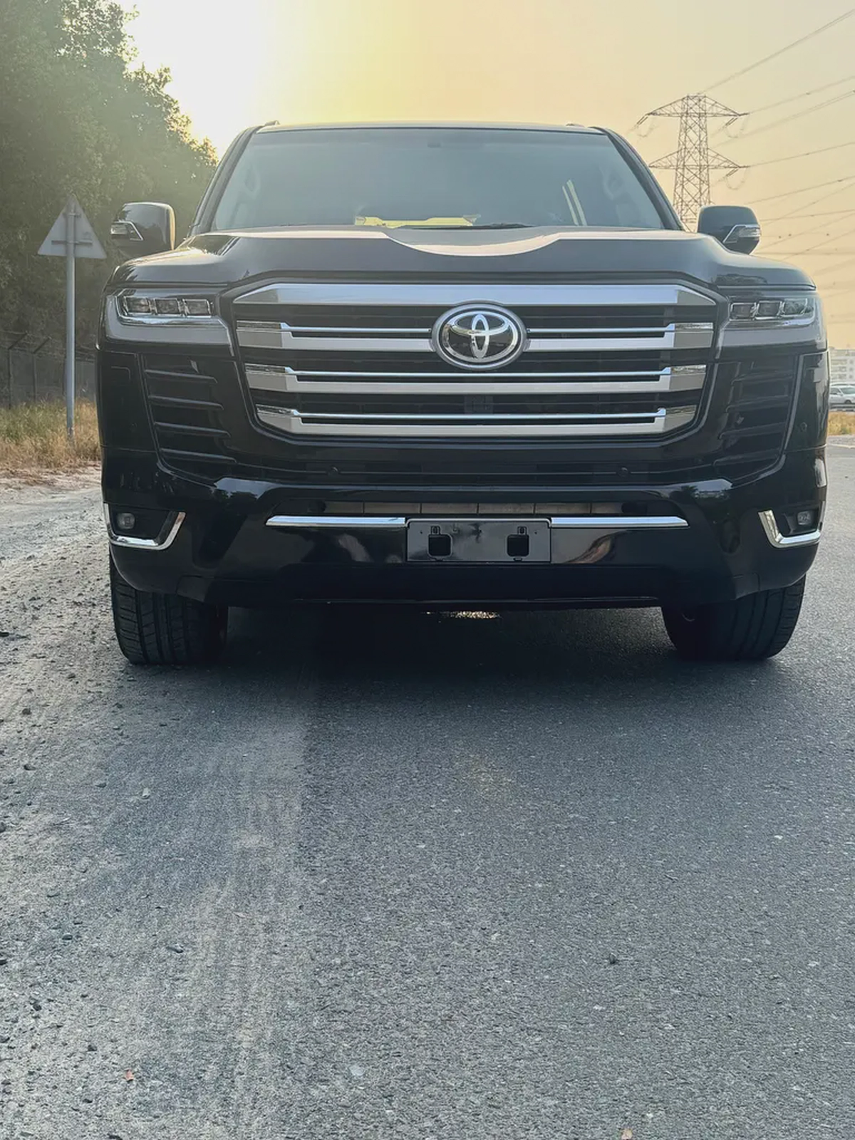 Pristine Toyota Land Cruiser VXR 2017 | GCC Specs | Fully Loaded-0-0