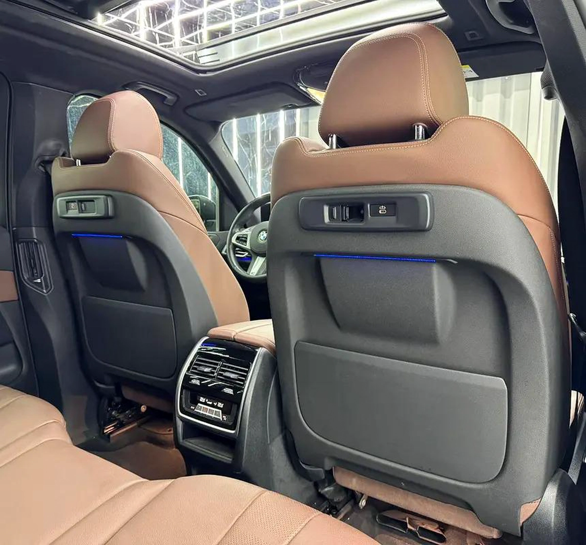 Exclussive Summer Sale | GCC | Full AGMC Service History | 7 Seater SUV |-9-9