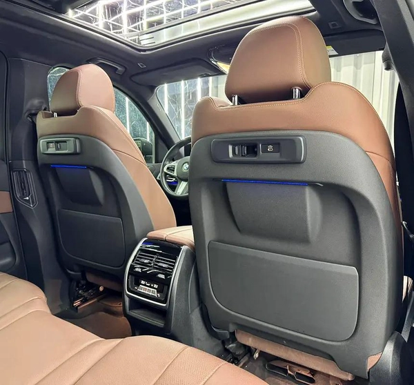 Exclussive Summer Sale | GCC | Full AGMC Service History | 7 Seater SUV |