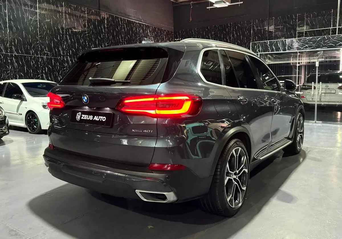 Exclussive Summer Sale | GCC | Full AGMC Service History | 7 Seater SUV |-1-1