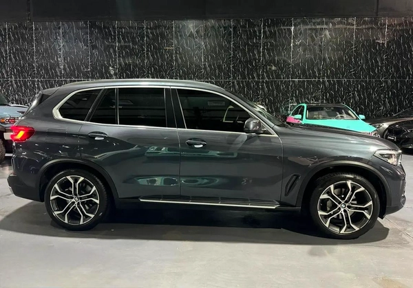 Exclussive Summer Sale | GCC | Full AGMC Service History | 7 Seater SUV |