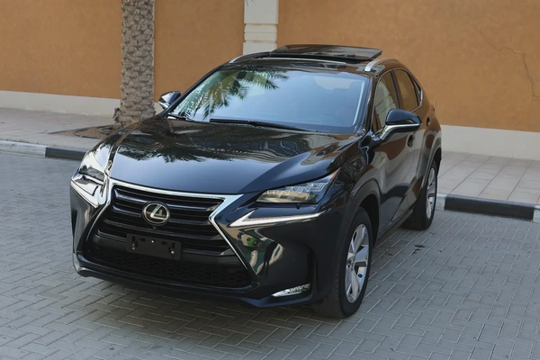 Lexus NX-Series-NX200t-2017-137000KM-GCC SPECS-EXCELLENT CONDITION
