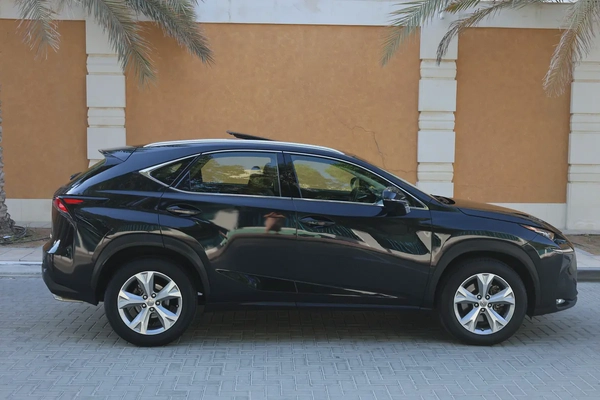 Lexus NX-Series-NX200t-2017-137000KM-GCC SPECS-EXCELLENT CONDITION