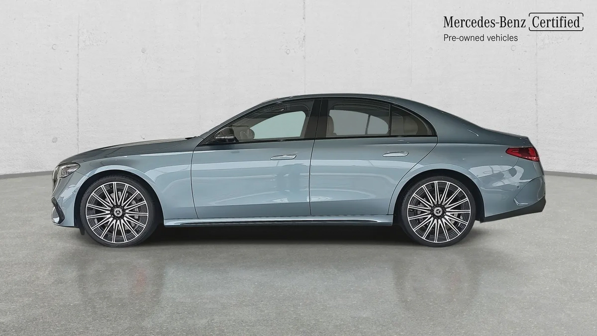 2026 Mercedes-Benz E-Class E 300 | GCC Specs | Like New Luxury Sedan - VSB - 36810-2-2