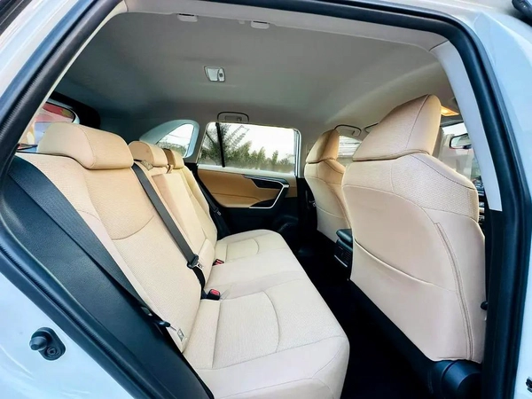 TOYOTA | RAV4 | EX | 2.5L | 2022 | GCC | LOW MILAGE