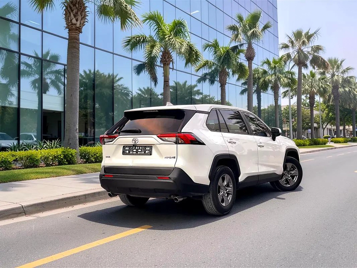 TOYOTA | RAV4 | EX | 2.5L | 2022 | GCC | LOW MILAGE-2-2