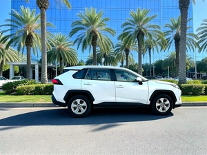 TOYOTA | RAV4 | EX | 2.5L | 2022 | GCC | LOW MILAGE