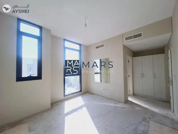 Spacious 2 Bedrooms Townhouse. Enjoy a forested community living featuring woodland jogging trails 