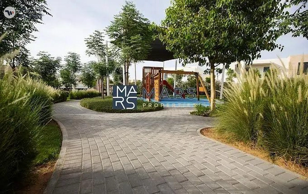 Spacious 2 Bedrooms Townhouse. Enjoy a forested community living featuring woodland jogging trails 