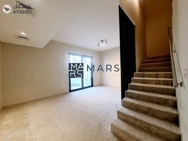 Spacious 2 Bedrooms Townhouse. Enjoy a forested community living featuring woodland jogging trails 