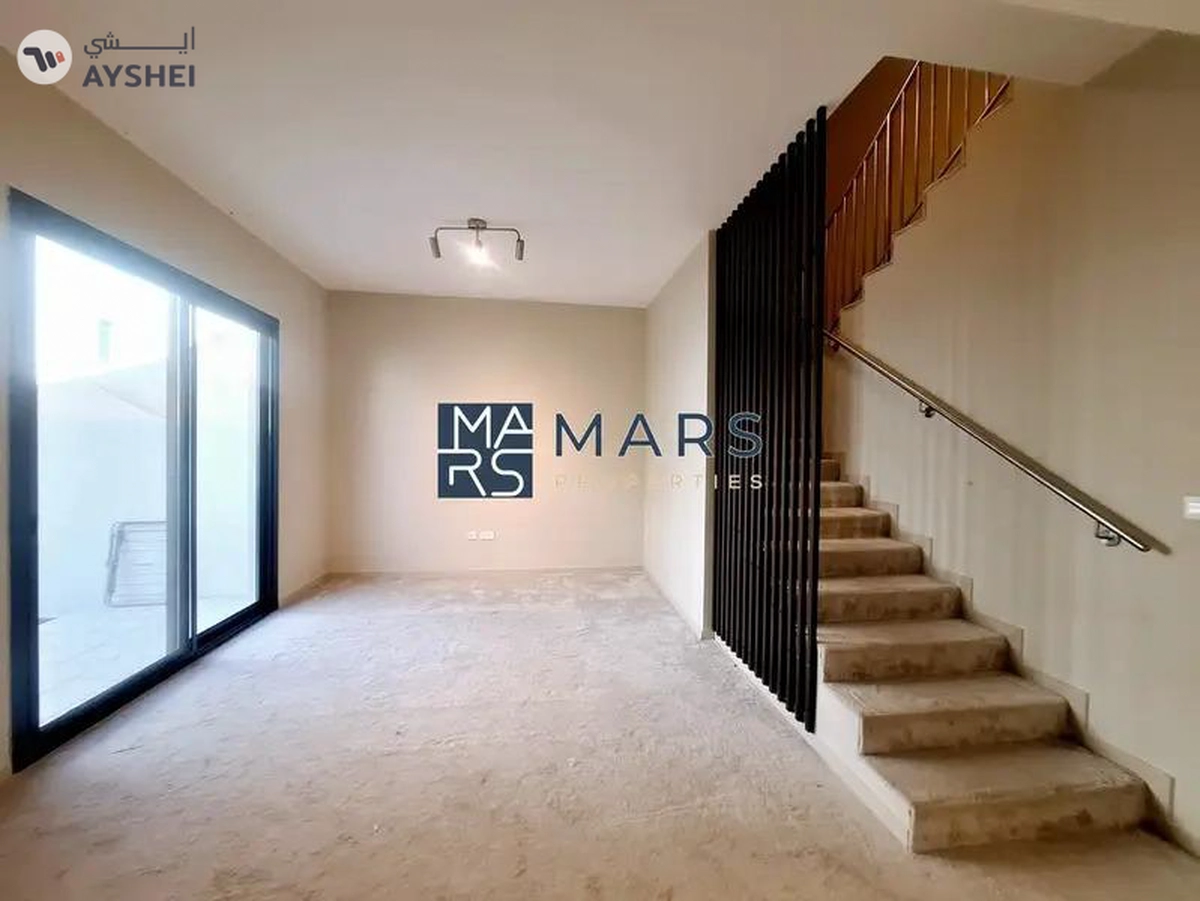 Spacious 2 Bedrooms Townhouse. Enjoy a forested community living featuring woodland jogging trails -3-3