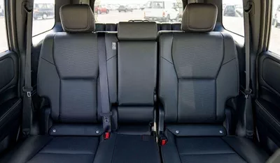 Toyota Prado GXR 250 2.4P AT FIRST EDITION MY2025 – BRONZE-16