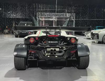 The Ultimate Drivers Machine | Rare unit | No Roof | No Compromise | Pure Adrenaline.-9