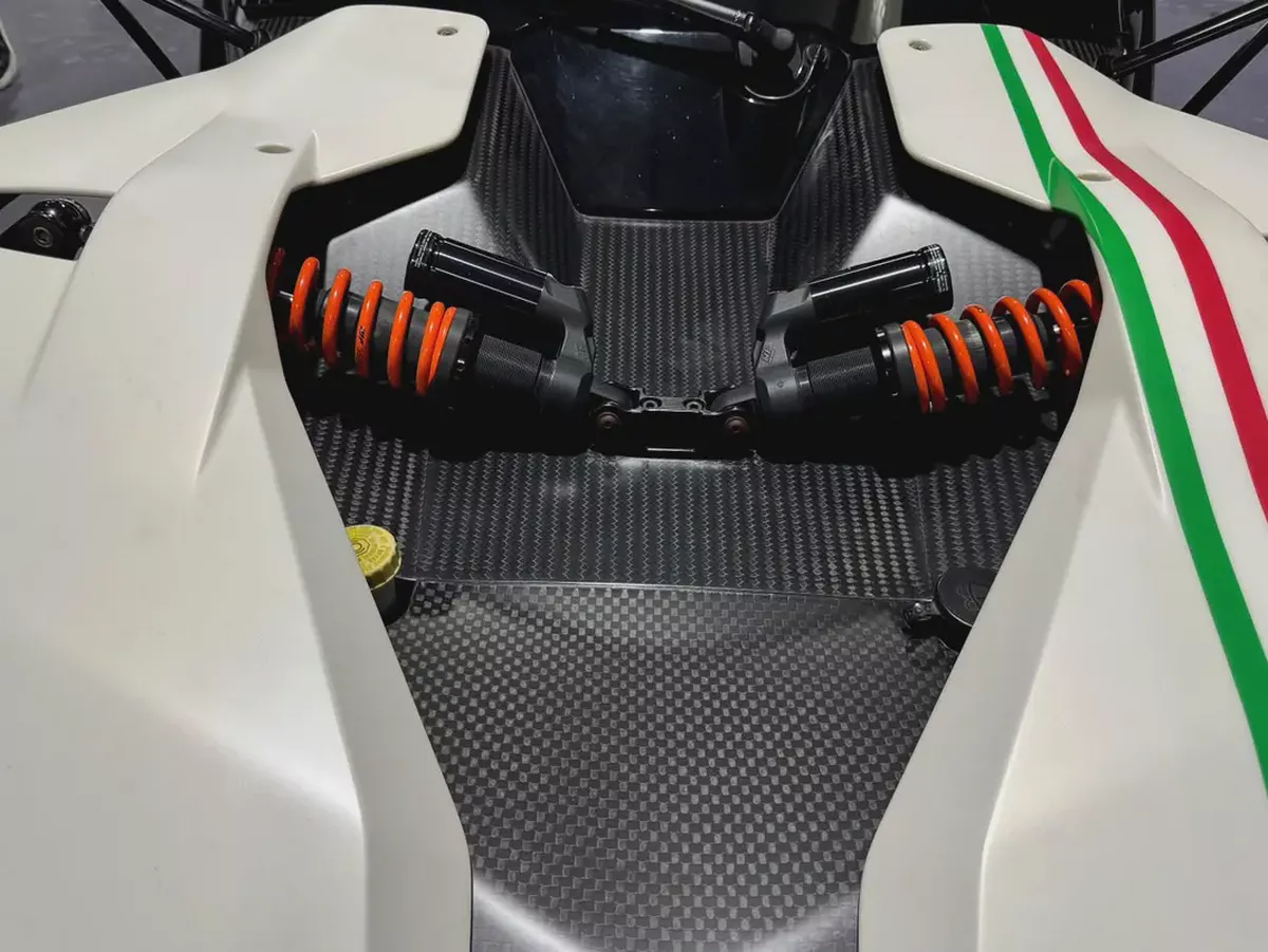 The Ultimate Drivers Machine | Rare unit | No Roof | No Compromise | Pure Adrenaline.-12-12