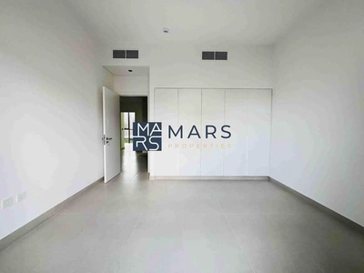 4badroom villa available for rent in Masaar-9