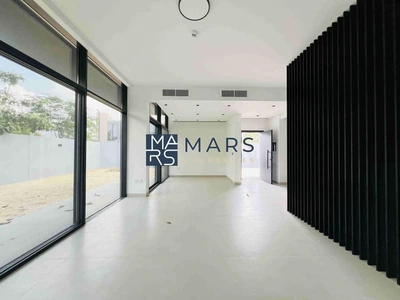 4badroom villa available for rent in Masaar-0