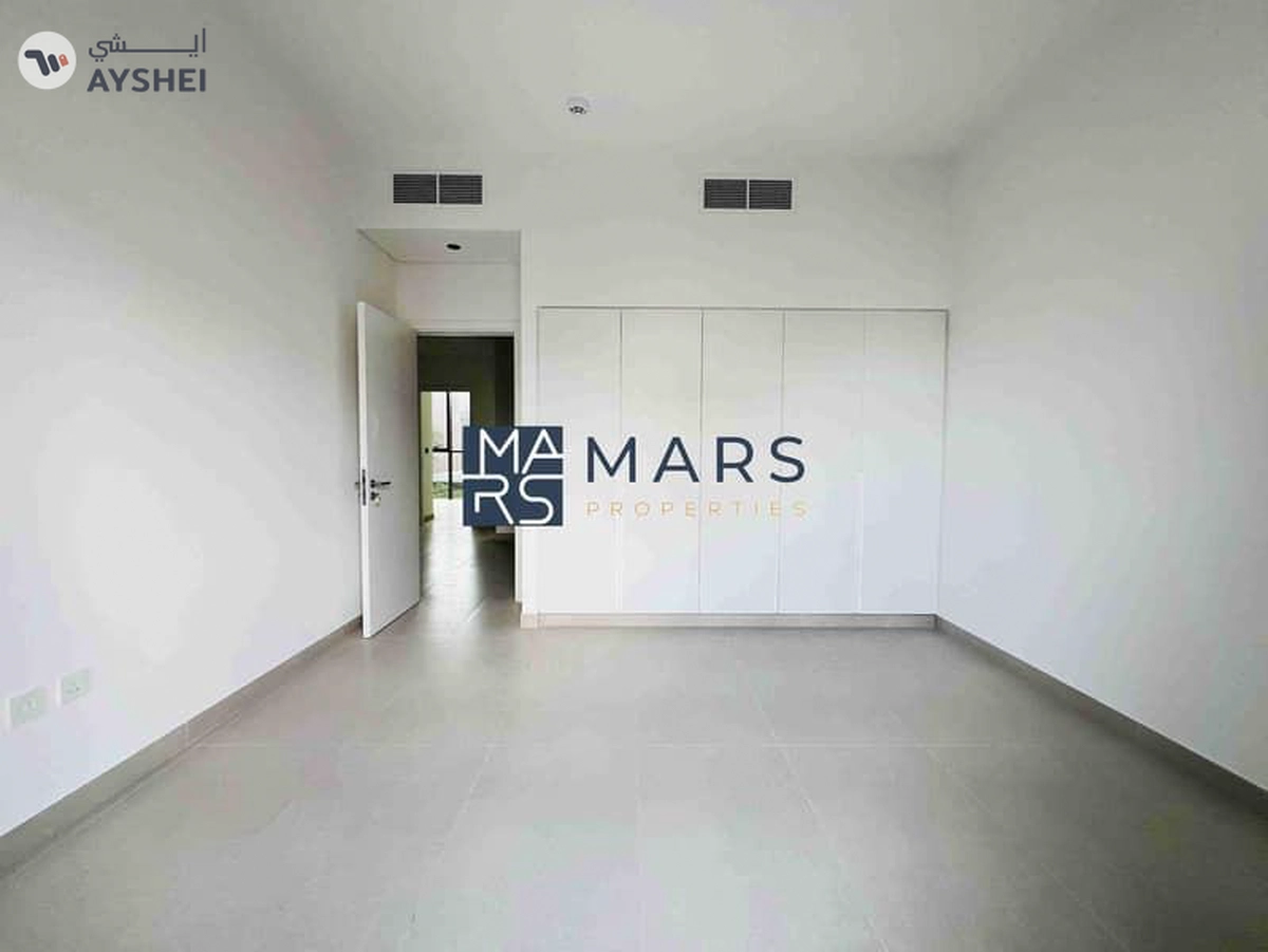 4badroom villa available for rent in Masaar-9-9