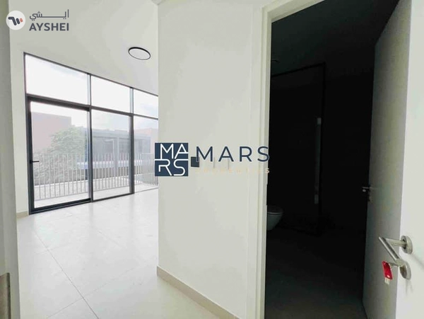 4badroom villa available for rent in Masaar