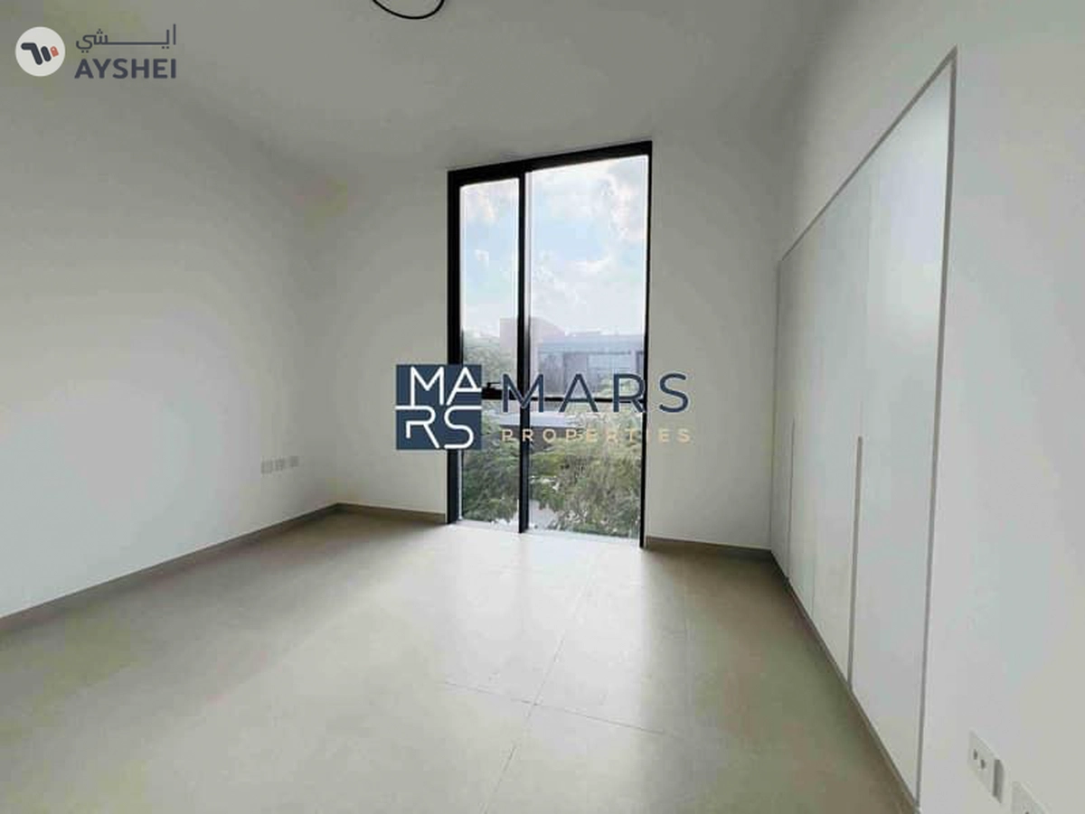 4badroom villa available for rent in Masaar-21-21