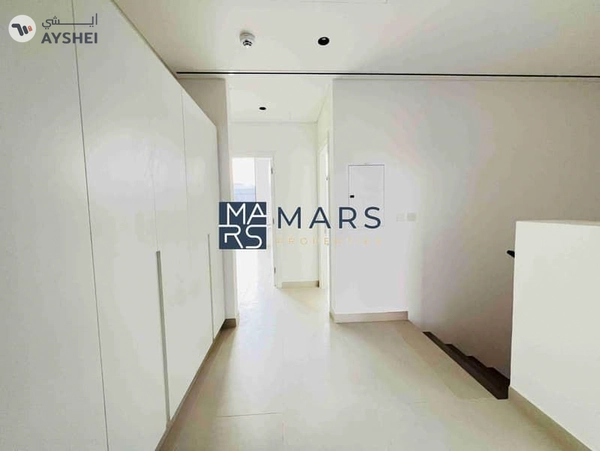 4badroom villa available for rent in Masaar