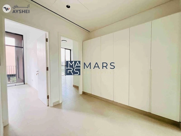 4badroom villa available for rent in Masaar