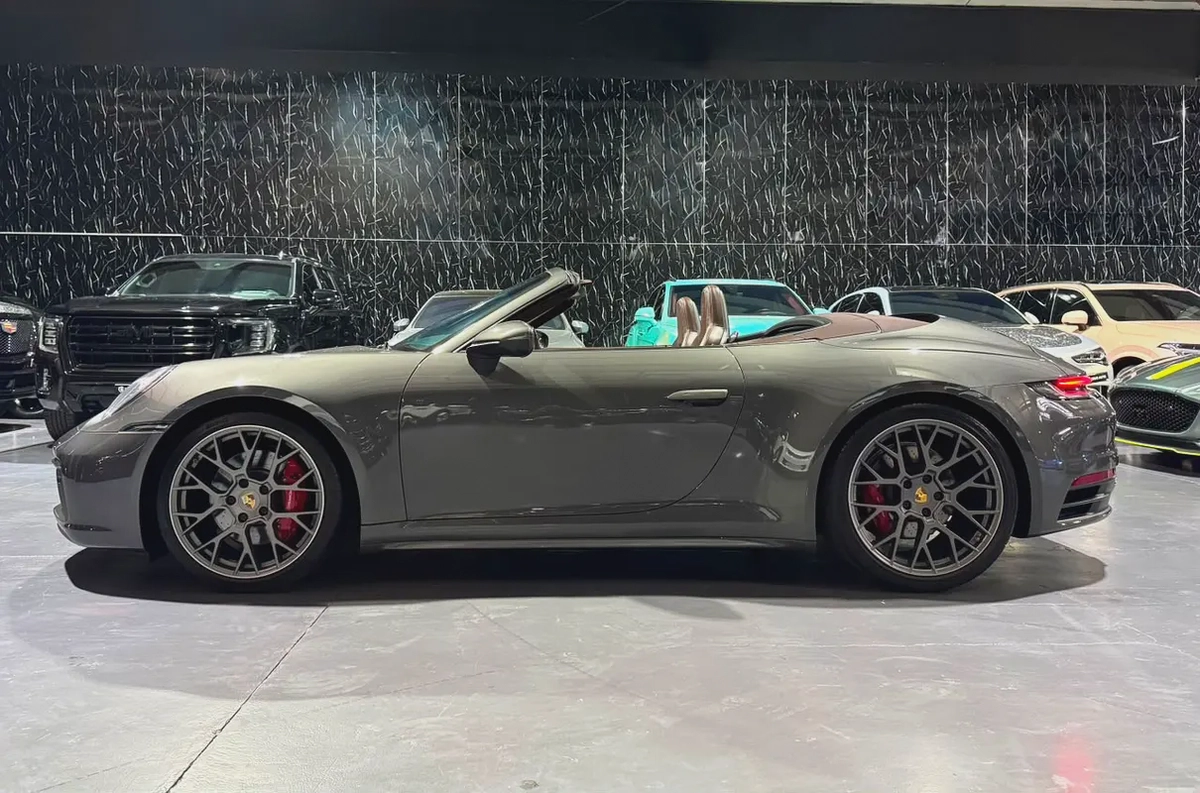 Porsche 911 Carrera S 2020 |GCC specs | AL Naboodah Warranty 2026 | Al Naboodah Full Service History-6-6
