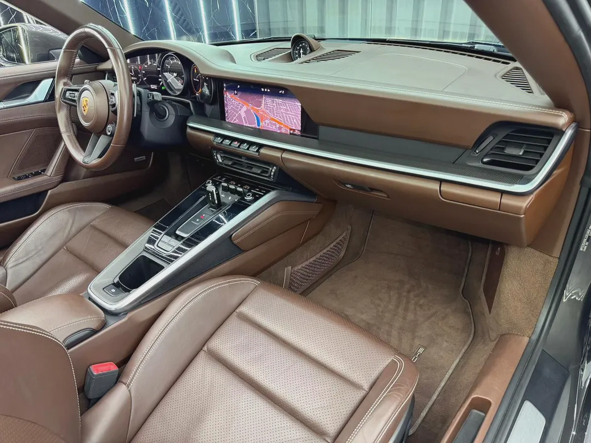 Porsche 911 Carrera S 2020 |GCC specs | AL Naboodah Warranty 2026 | Al Naboodah Full Service History-8-8