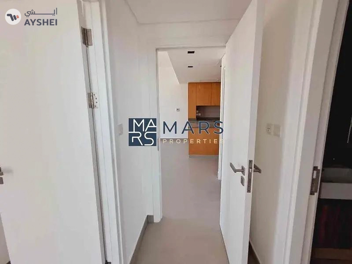Brand New | Spacious | Open View |-8-8