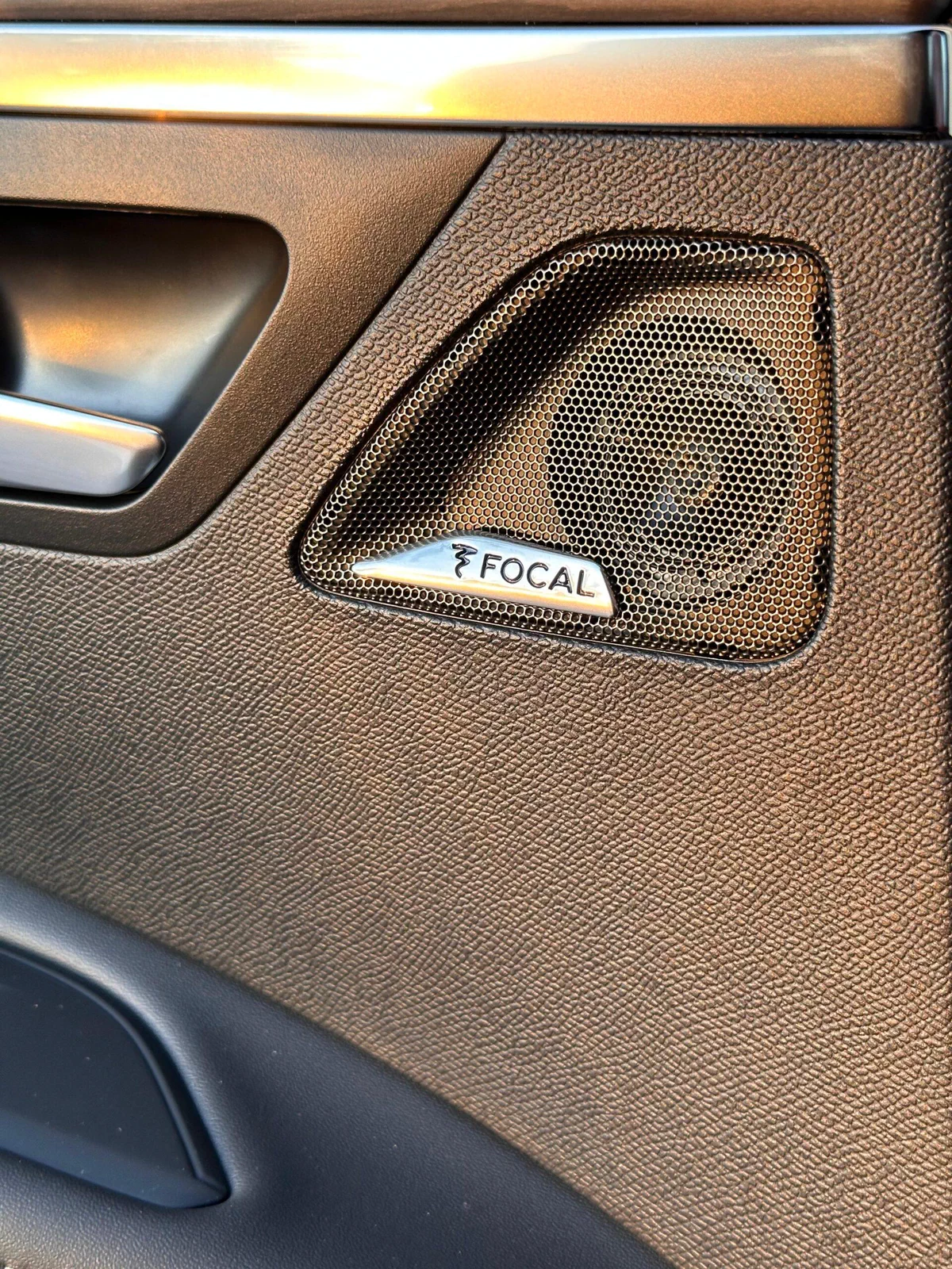 New Peugeot 5008-3-3