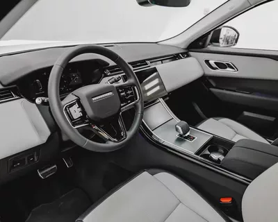 RANGE ROVER VELAR P250 SE - R/DYNAMIC - 2025 - GCC - AL TAYER WARRANTY AND SERVICE CONTRACT-8