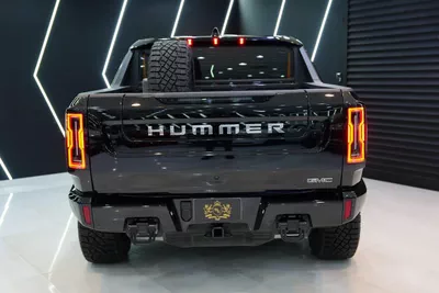 GMC Hummer EV Pickup-11