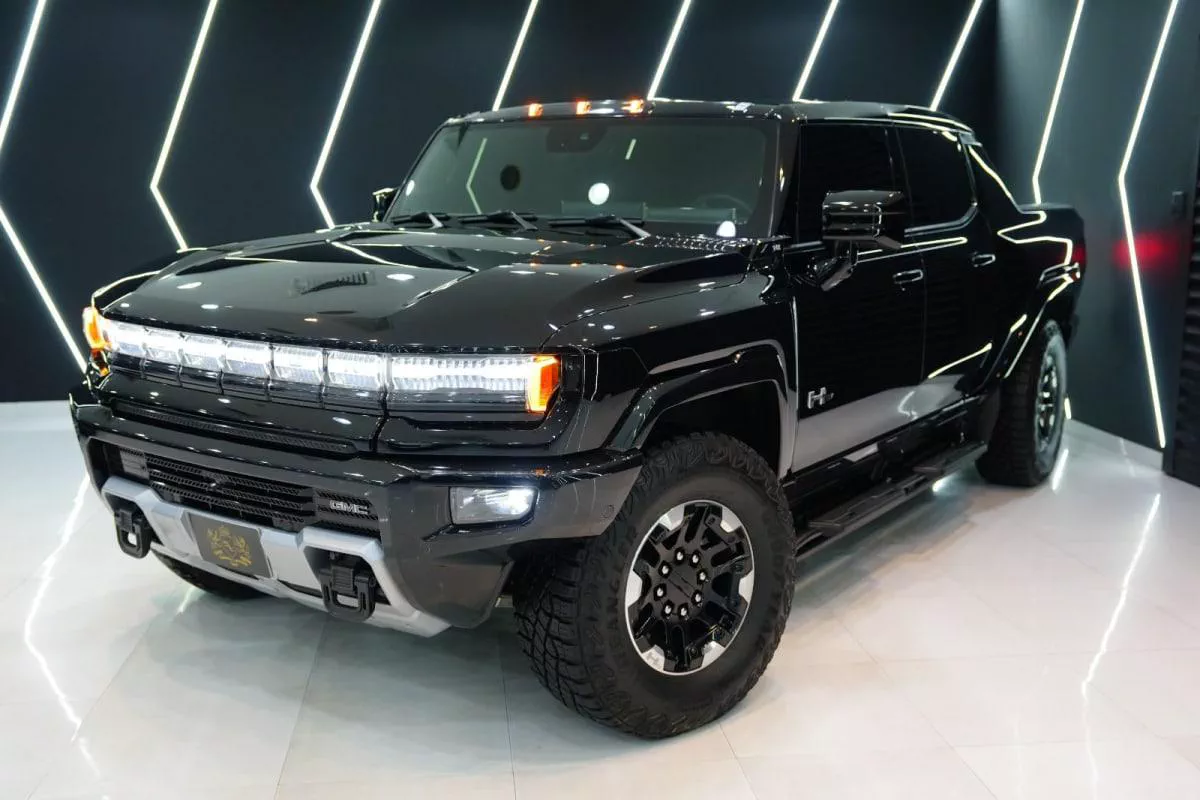 GMC Hummer EV Pickup-17-17