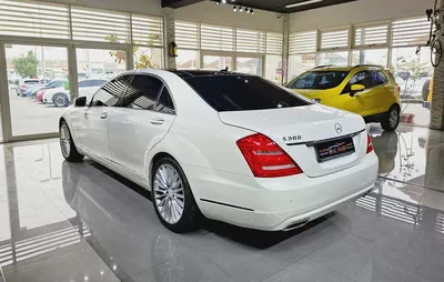 GCC Specs . Full Option . Excellent Condition-3