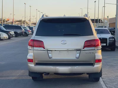 لكزس LX570 ذهبيLexus LX 570 Sport 2014 American Specs - Fully Loaded SUV-4