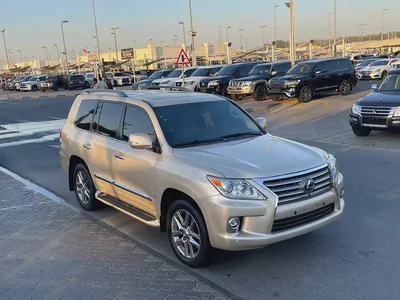 لكزس LX570 ذهبيLexus LX 570 Sport 2014 American Specs - Fully Loaded SUV-8