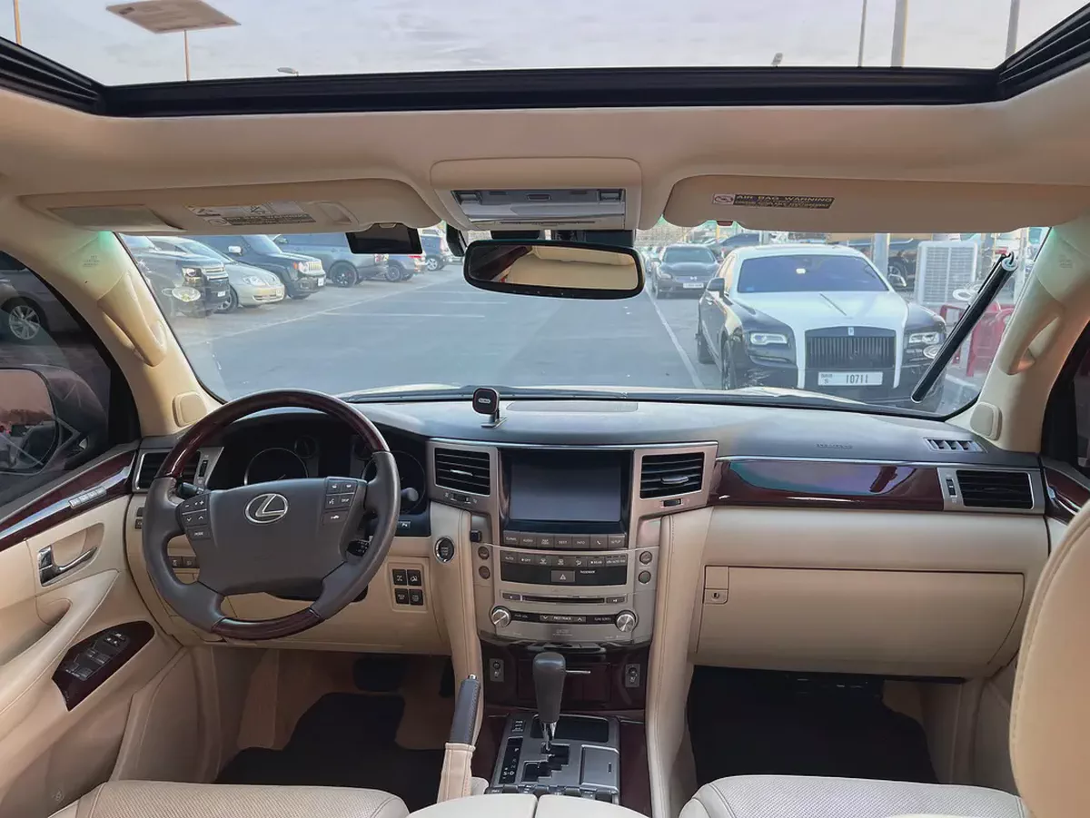 لكزس LX570 ذهبيLexus LX 570 Sport 2014 American Specs - Fully Loaded SUV-15-15