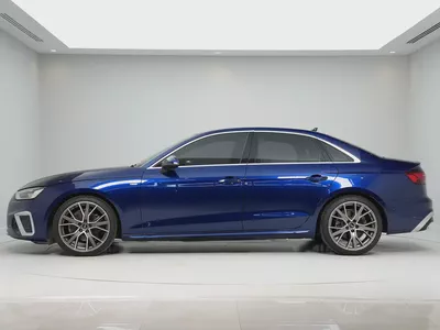 Audi A4 40 TFSI S-Line | GCC Specs | Low Mileage-2