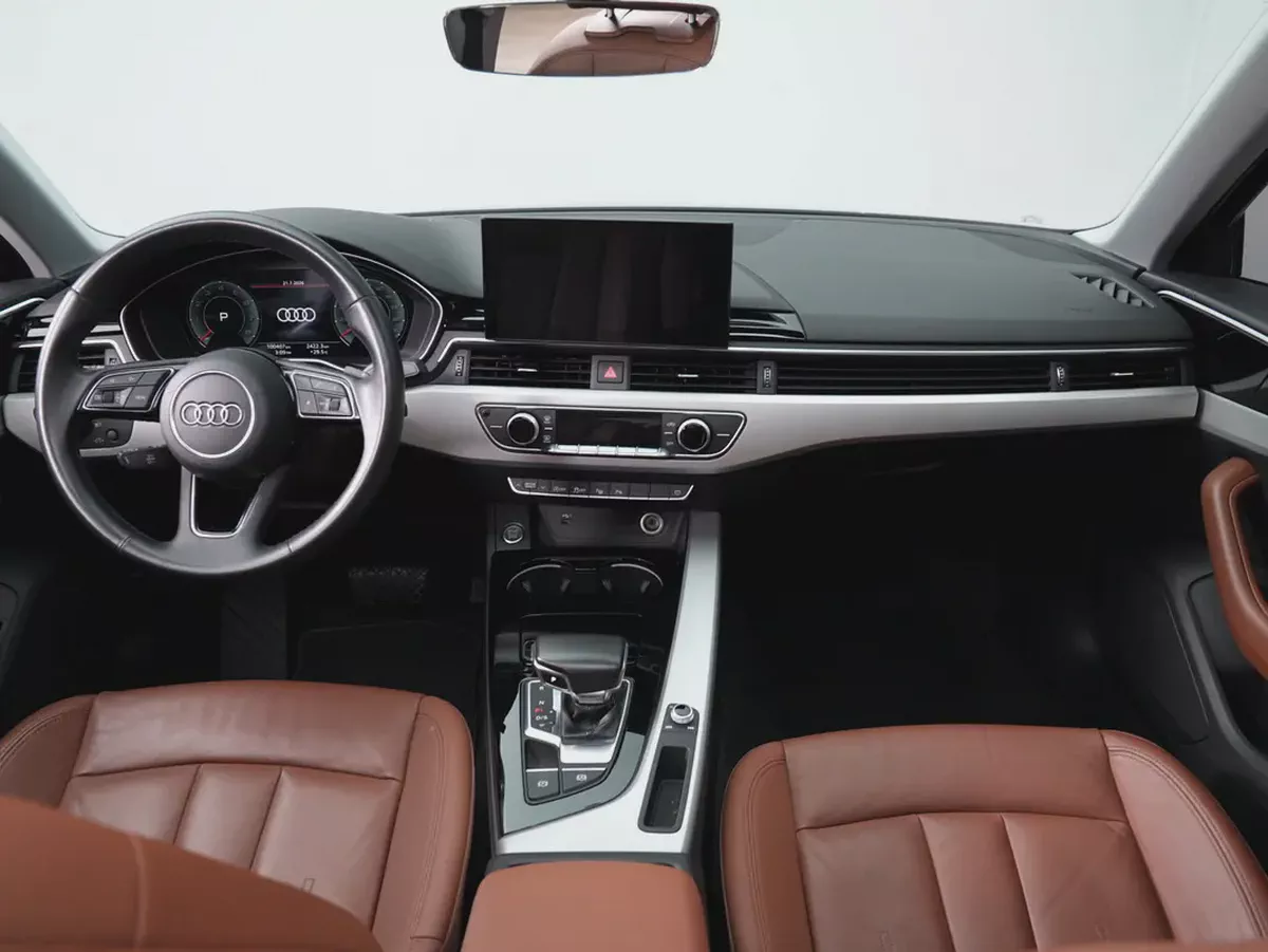 Audi A4 40 TFSI S-Line | GCC Specs | Low Mileage-7-7