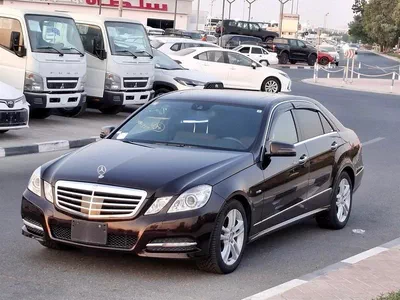 Mercedes Benz E350 2012-0