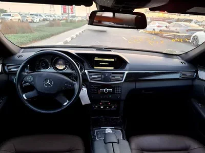 Mercedes Benz E350 2012-1