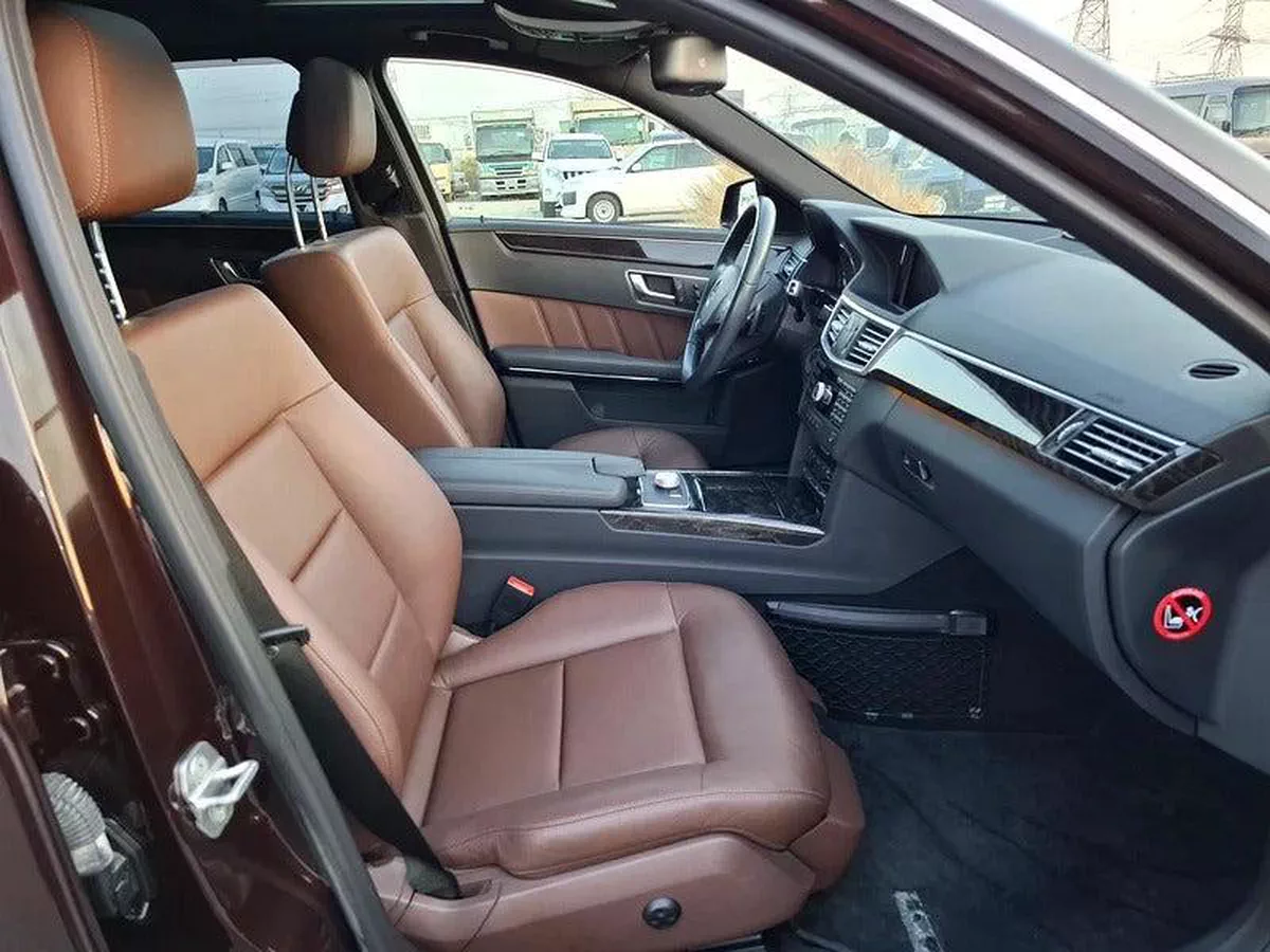 Mercedes Benz E350 2012-11-11