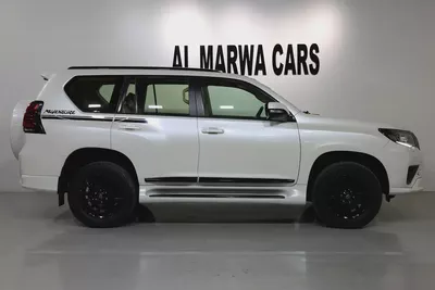 Toyota Prado adventure I 2022 I GCC Specs I FULL SERVICE HISTORY BY ALFUTTAIM I  ACCIDENTS FREE-4