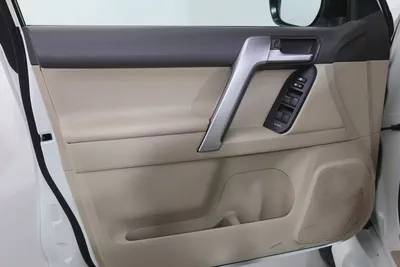 Toyota Prado adventure I 2022 I GCC Specs I FULL SERVICE HISTORY BY ALFUTTAIM I  ACCIDENTS FREE-7