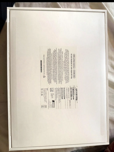 MacBook Air M3 512/8gb-4