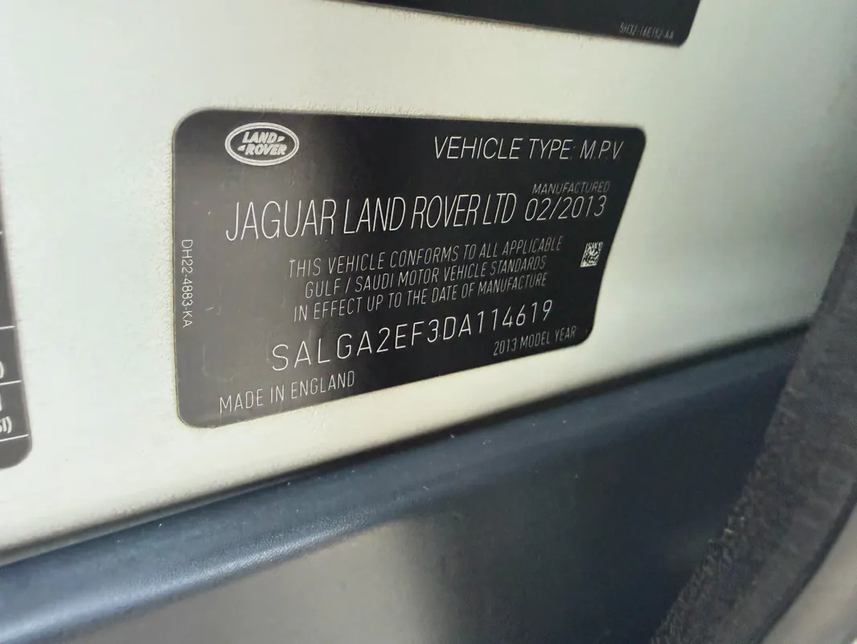 Land Rover Range Rover Supercharged 2013 GCC Specs-10-10