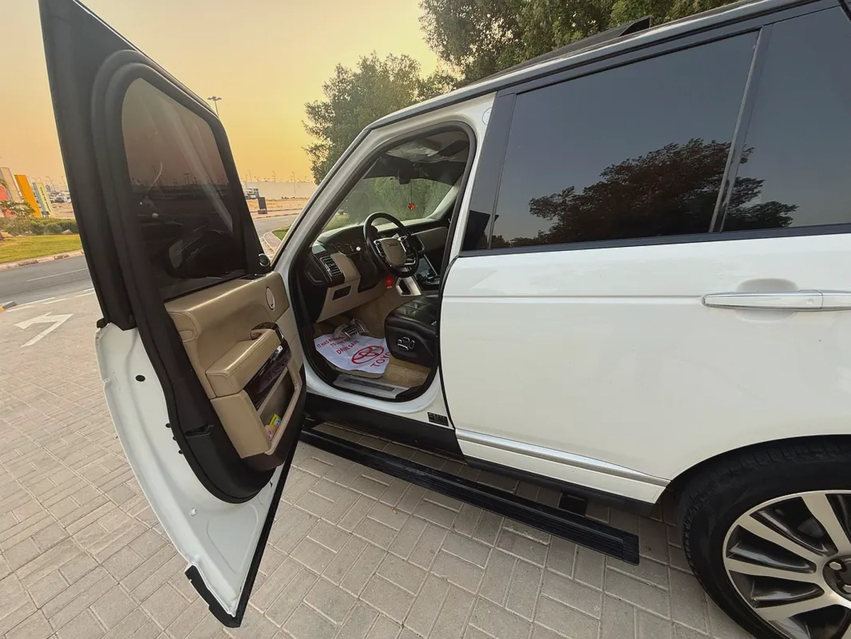 Land Rover Range Rover Supercharged 2013 GCC Specs-11-11