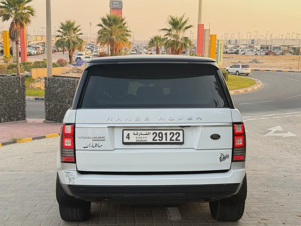 Land Rover Range Rover Supercharged 2013 GCC Specs