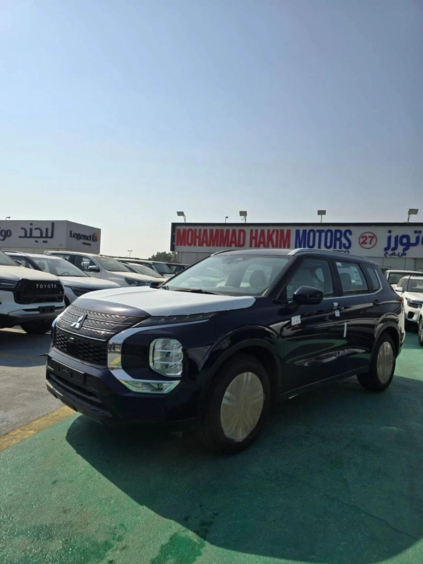 MITSUBISHI OUTLANDER M-LINE