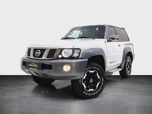 NISSAN PATROL SUPER SAFARI GCC SHORT WHEELBASE - Excellent Condition