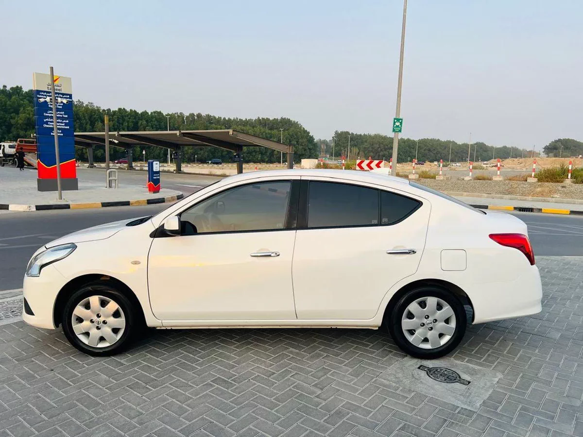 Nissan Sunny SV-9-0